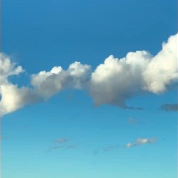 Meet your Posher, Jenn - Picture 1 of 1